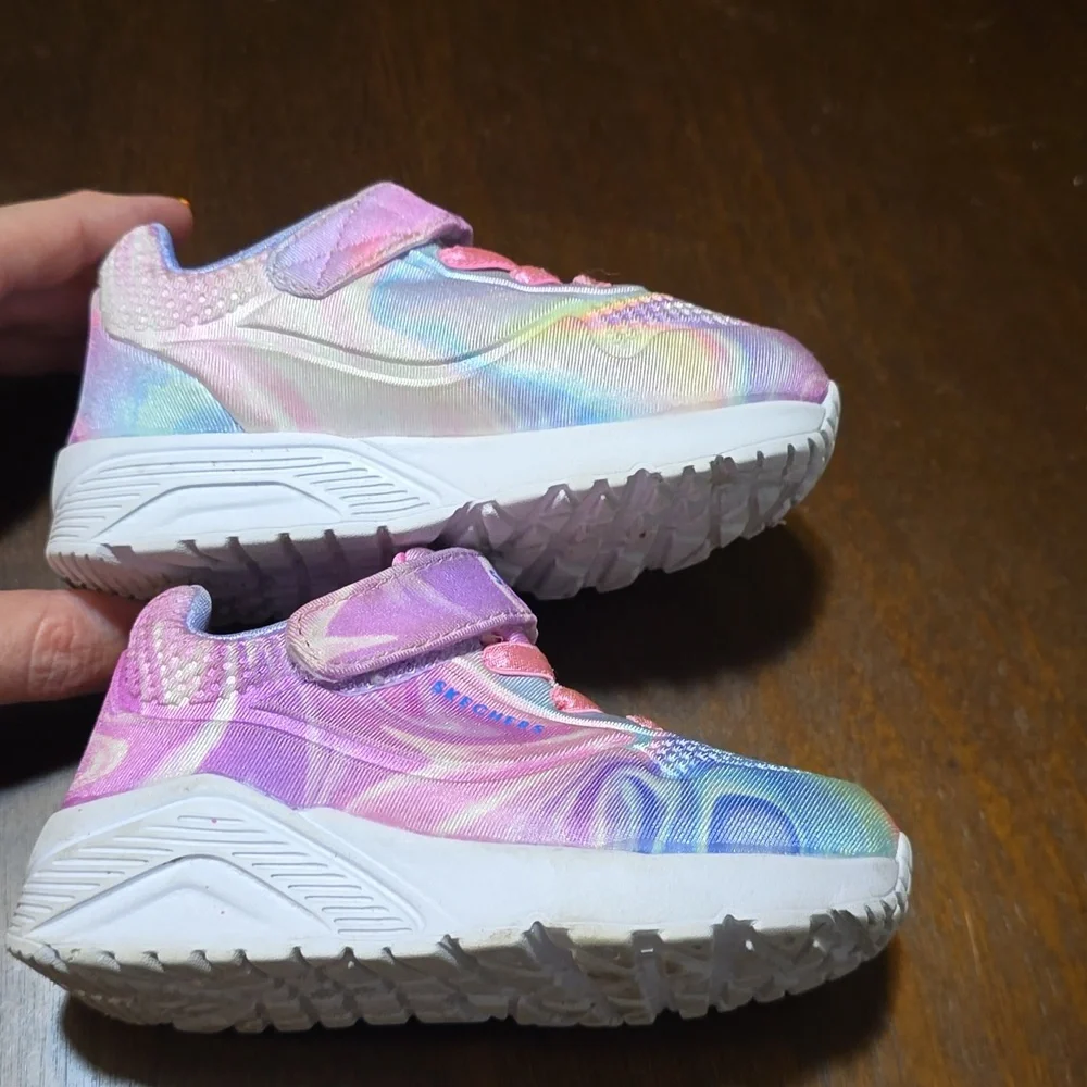 Skechers Rainbow Sneakers Size 6‎
